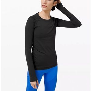 lululemon Swiftly Tech Long Sleeved Black Top. Size 12.